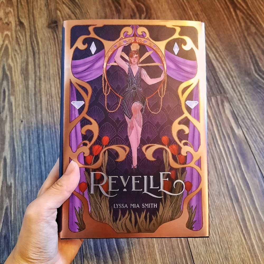 OwlCrate Special Edition: Revelle by Lyssa Mia Smith